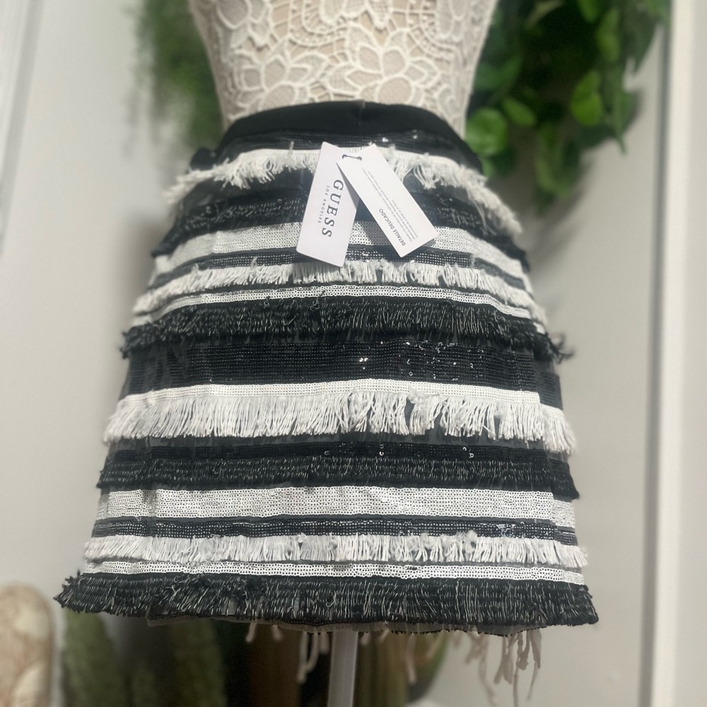 NWT Guess Black and White Striped Fringe sequin Mini Skirt size 6